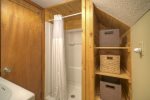 Toccoa Mist - Upper Level Attached Bathroom 